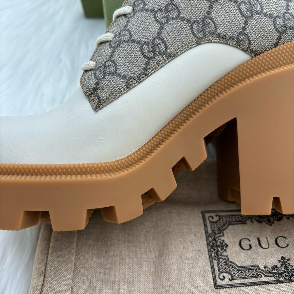 Gucci GG Heeled Ankle Boots - Picture 4 of 7